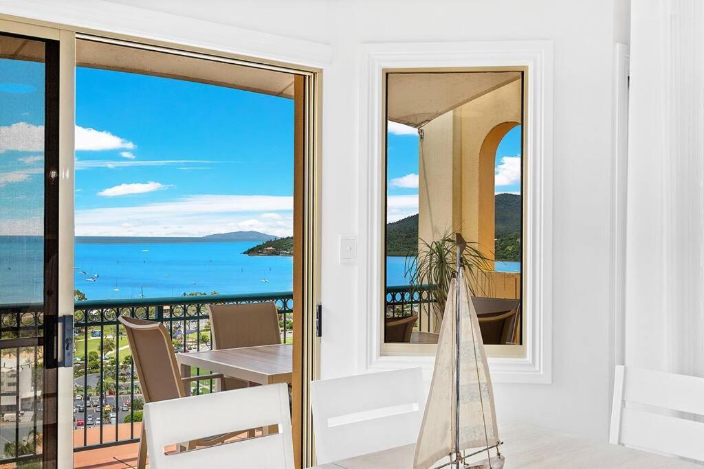 Aqua Vista Appartement Airlie Beach Buitenkant foto