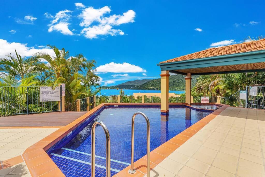 Aqua Vista Appartement Airlie Beach Buitenkant foto