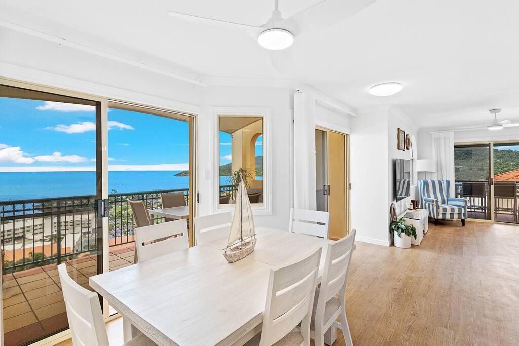 Aqua Vista Appartement Airlie Beach Buitenkant foto